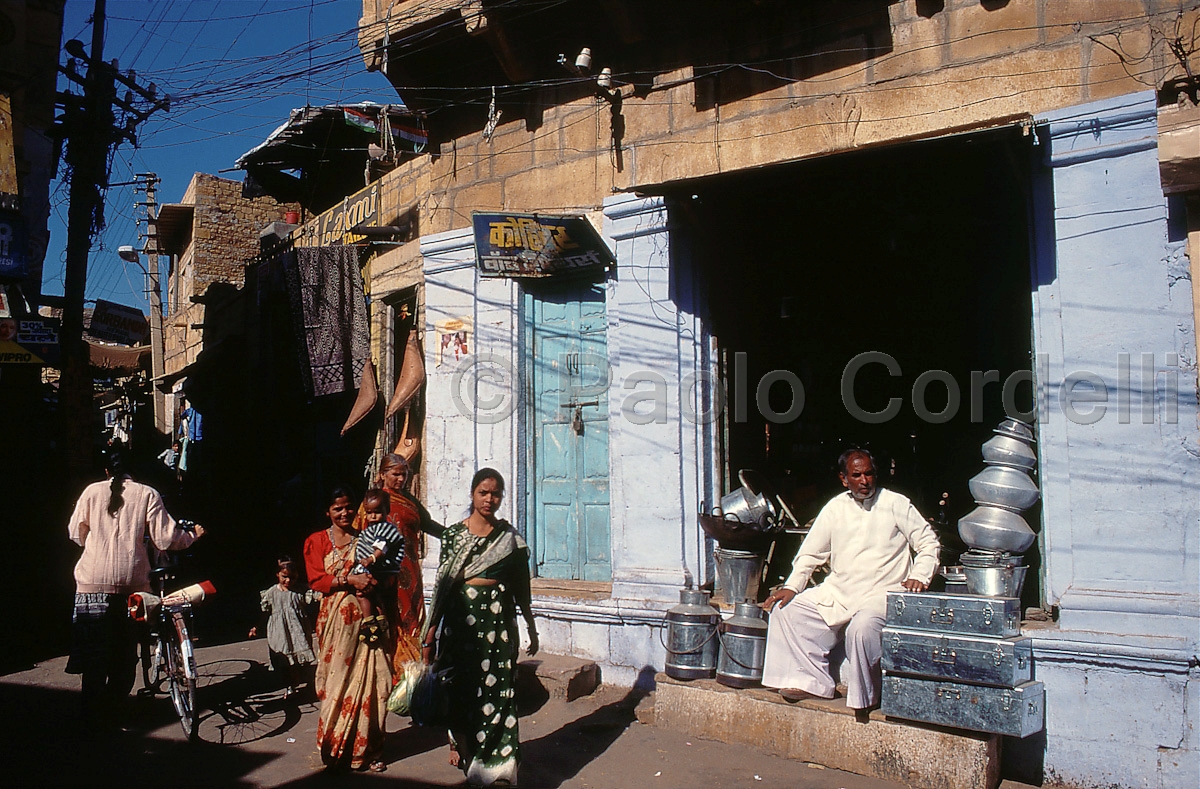 Little street, Jaisalmer, Rajasthan, India
(cod:India 37)